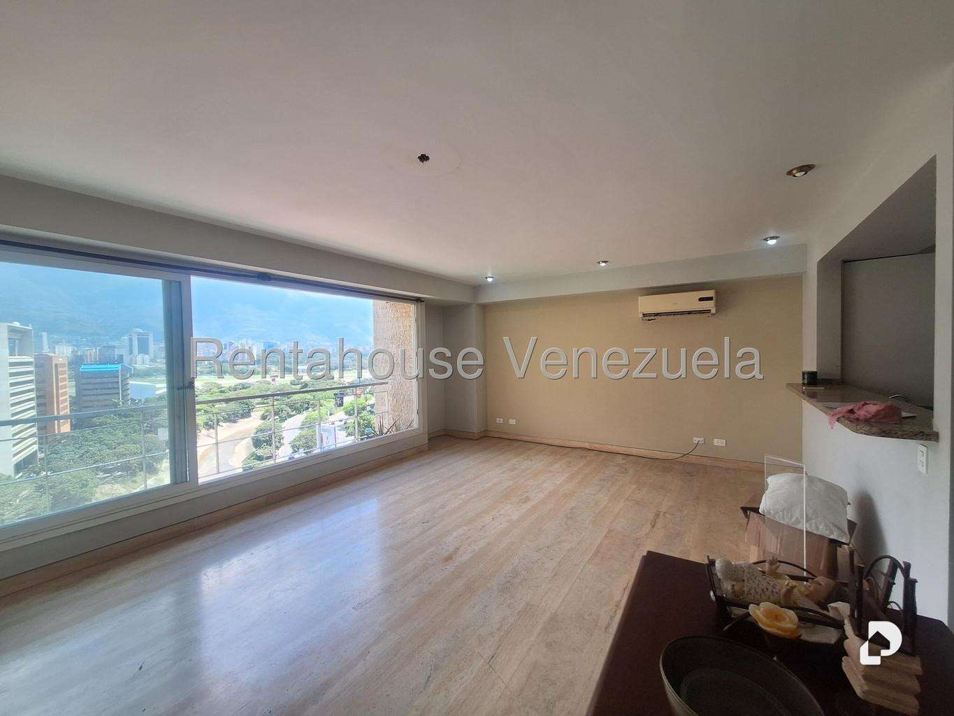 Apartamento en Lomas de Las Mercedes, Caracas – 12