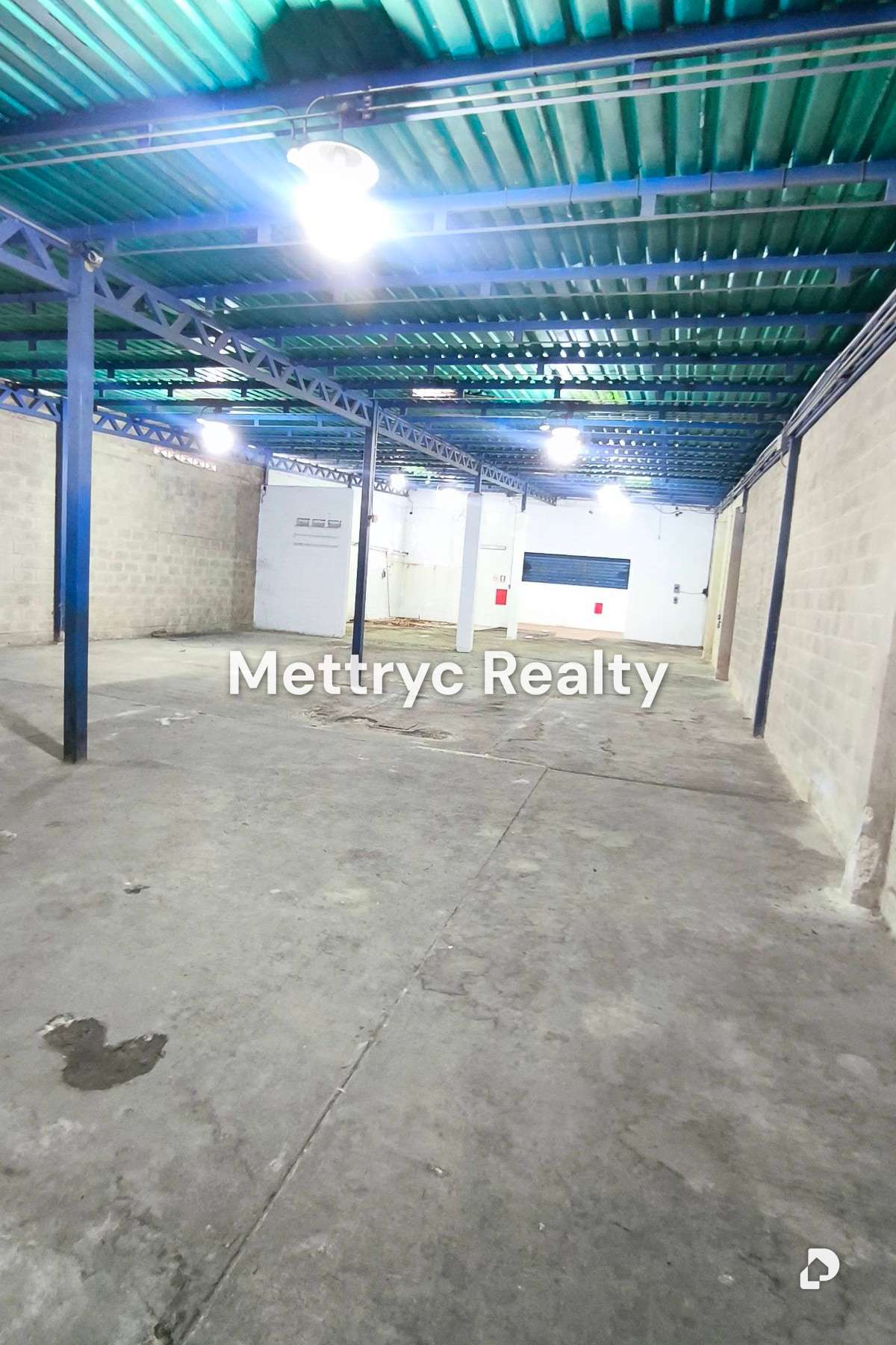 Warehouse in San Blas, Valencia – 19