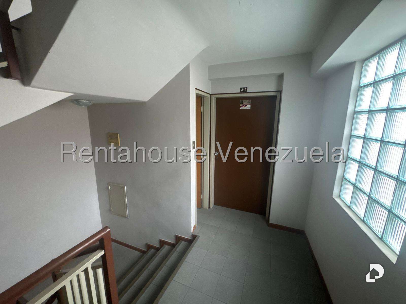 Local comercial en Baruta, Caracas – 17