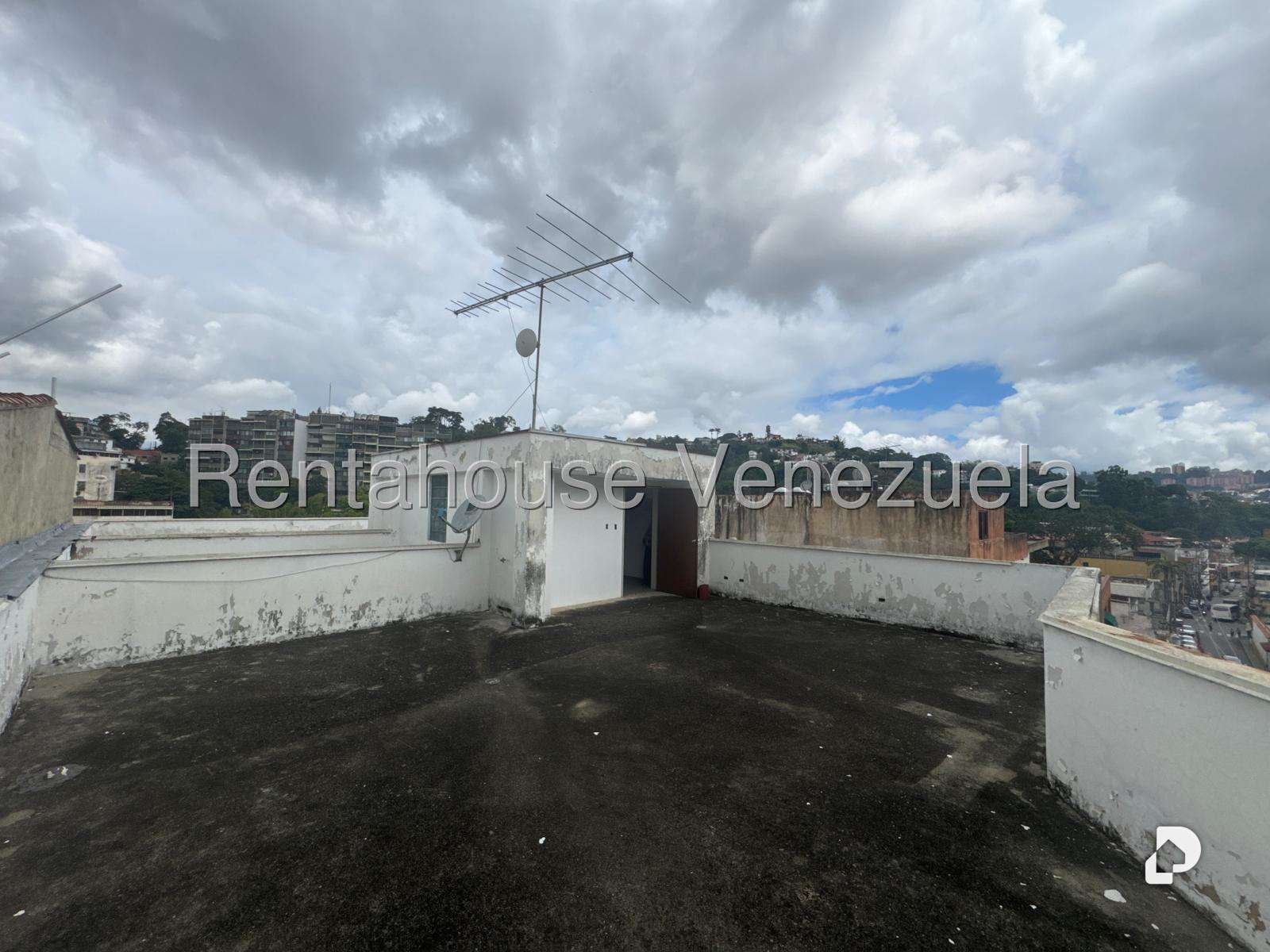 Local comercial en Baruta, Caracas – 28