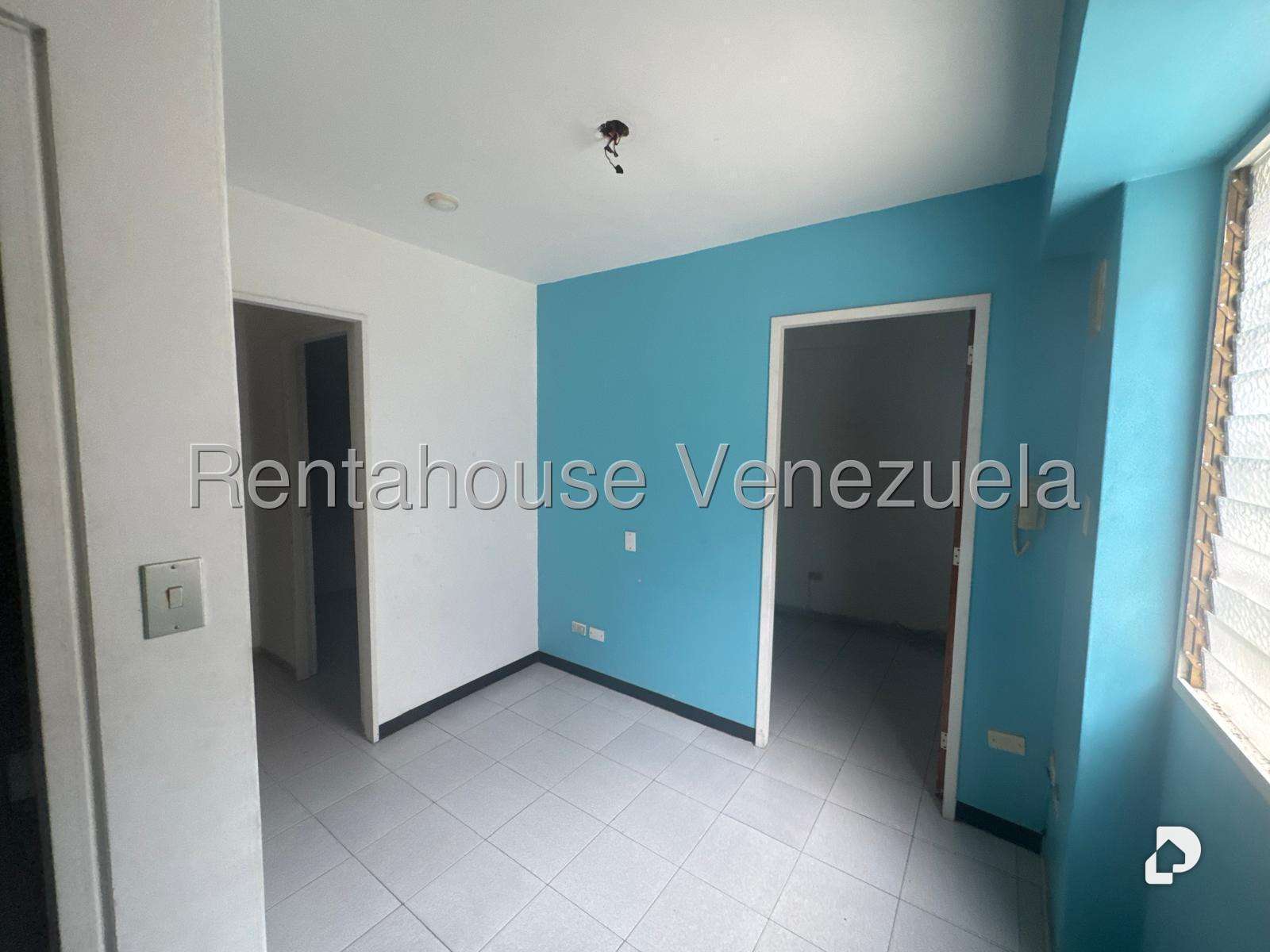 Local comercial en Baruta, Caracas – 16