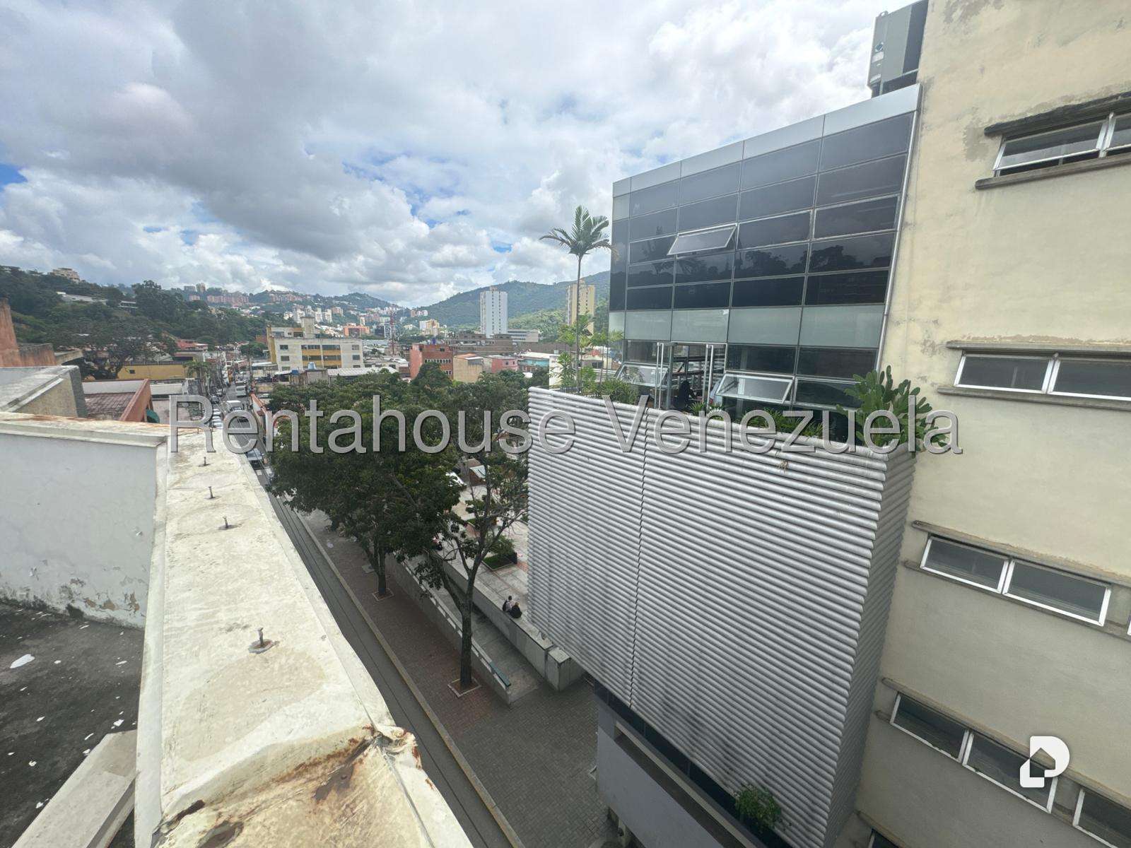 Local comercial en Baruta, Caracas – 8