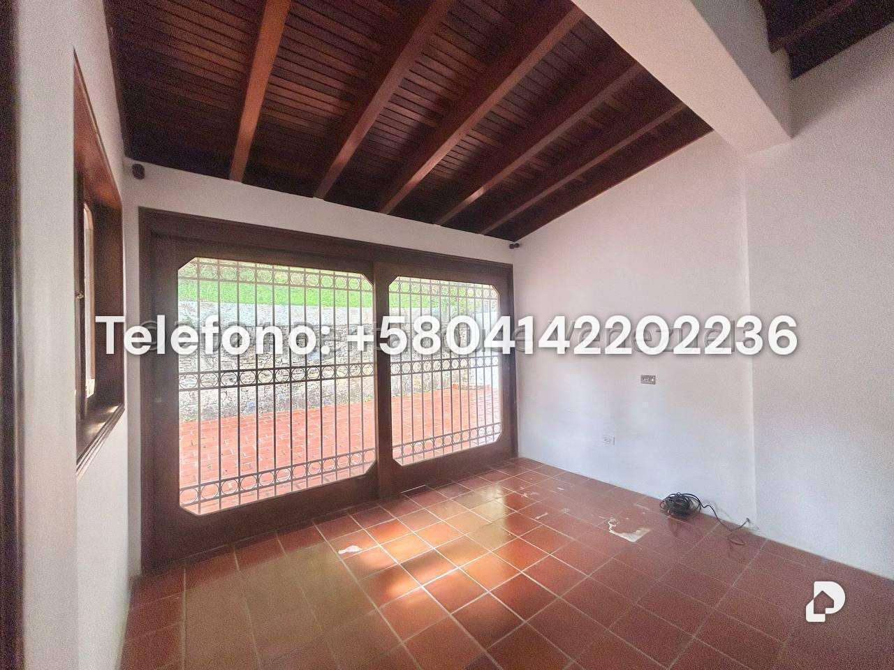 Casa en Prados del Este, Caracas – 33