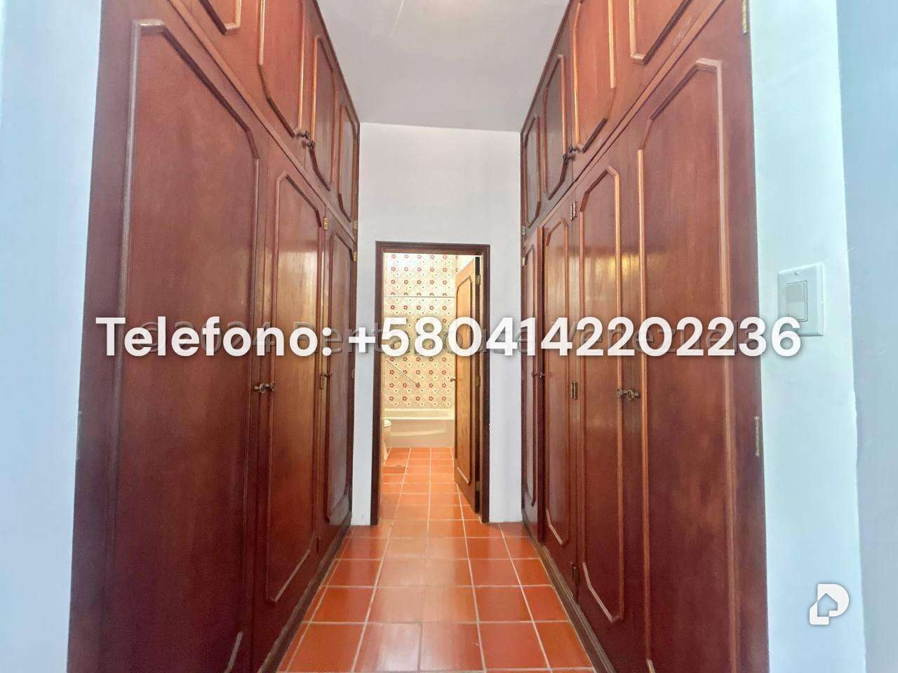 House in Prados del Este, Caracas – 38