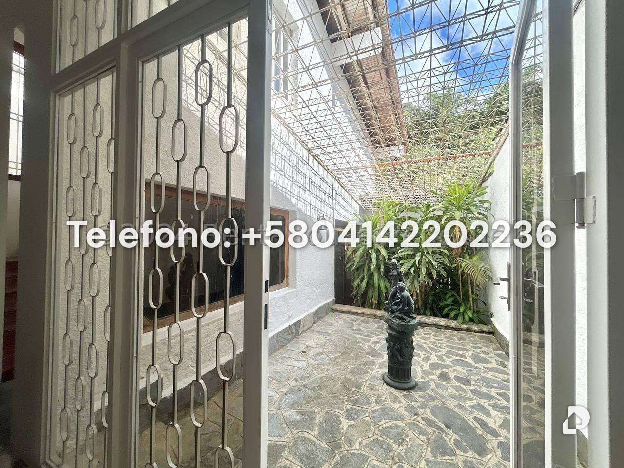 Casa en Prados del Este, Caracas – 21