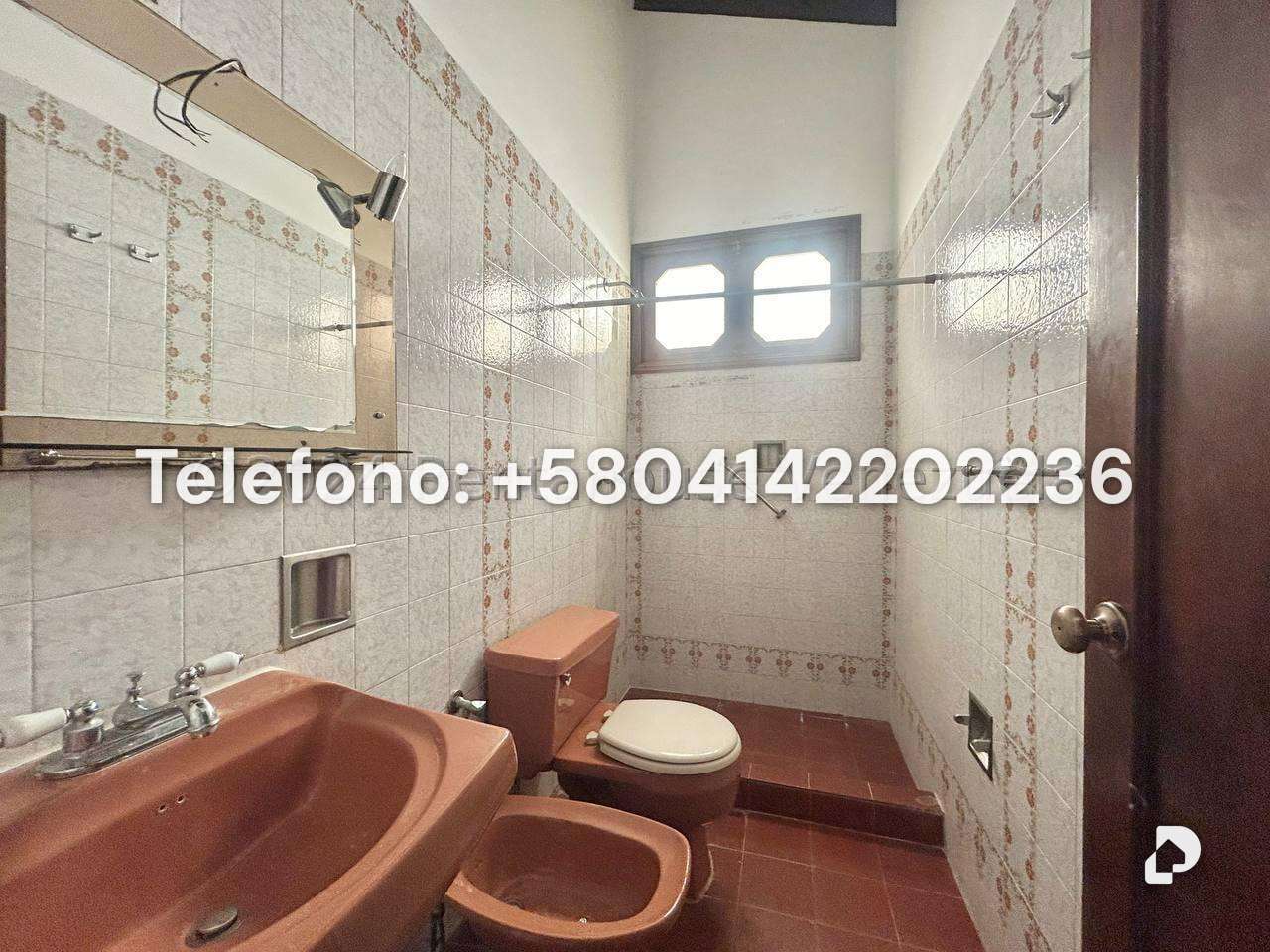 Casa en Prados del Este, Caracas – 27