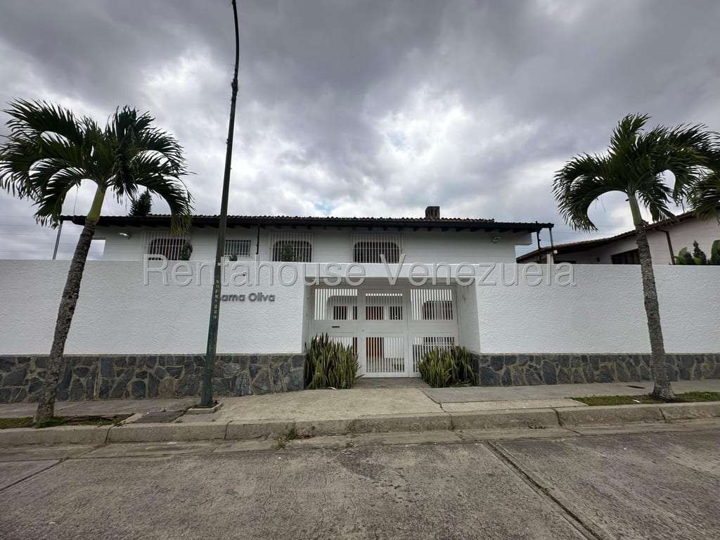 Casa en Lomas de La Lagunita, Caracas - 1