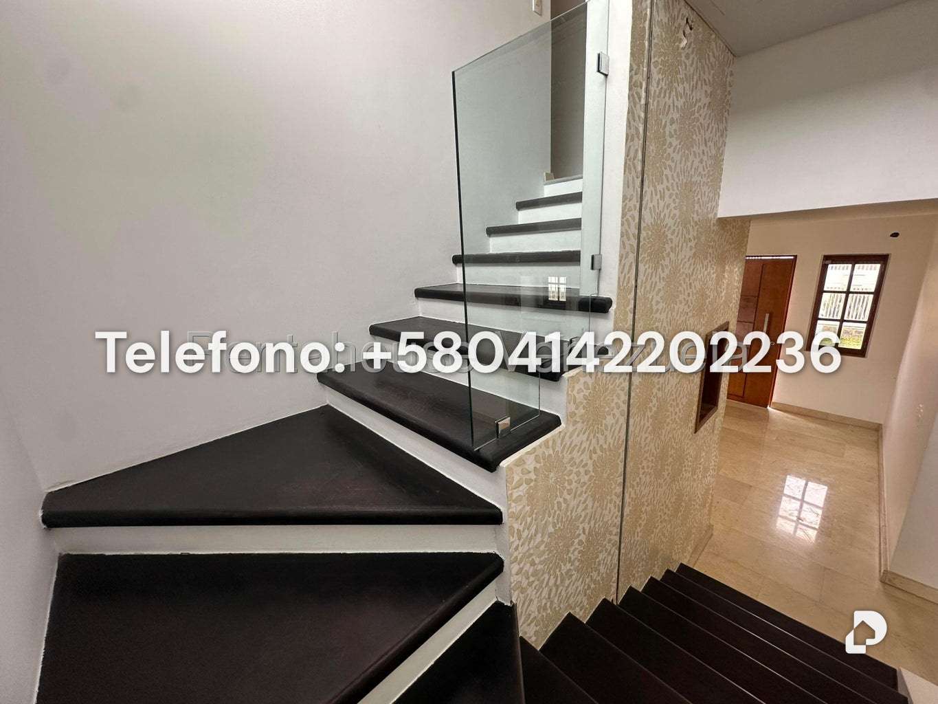 Casa en Lomas de La Lagunita, Caracas – 21