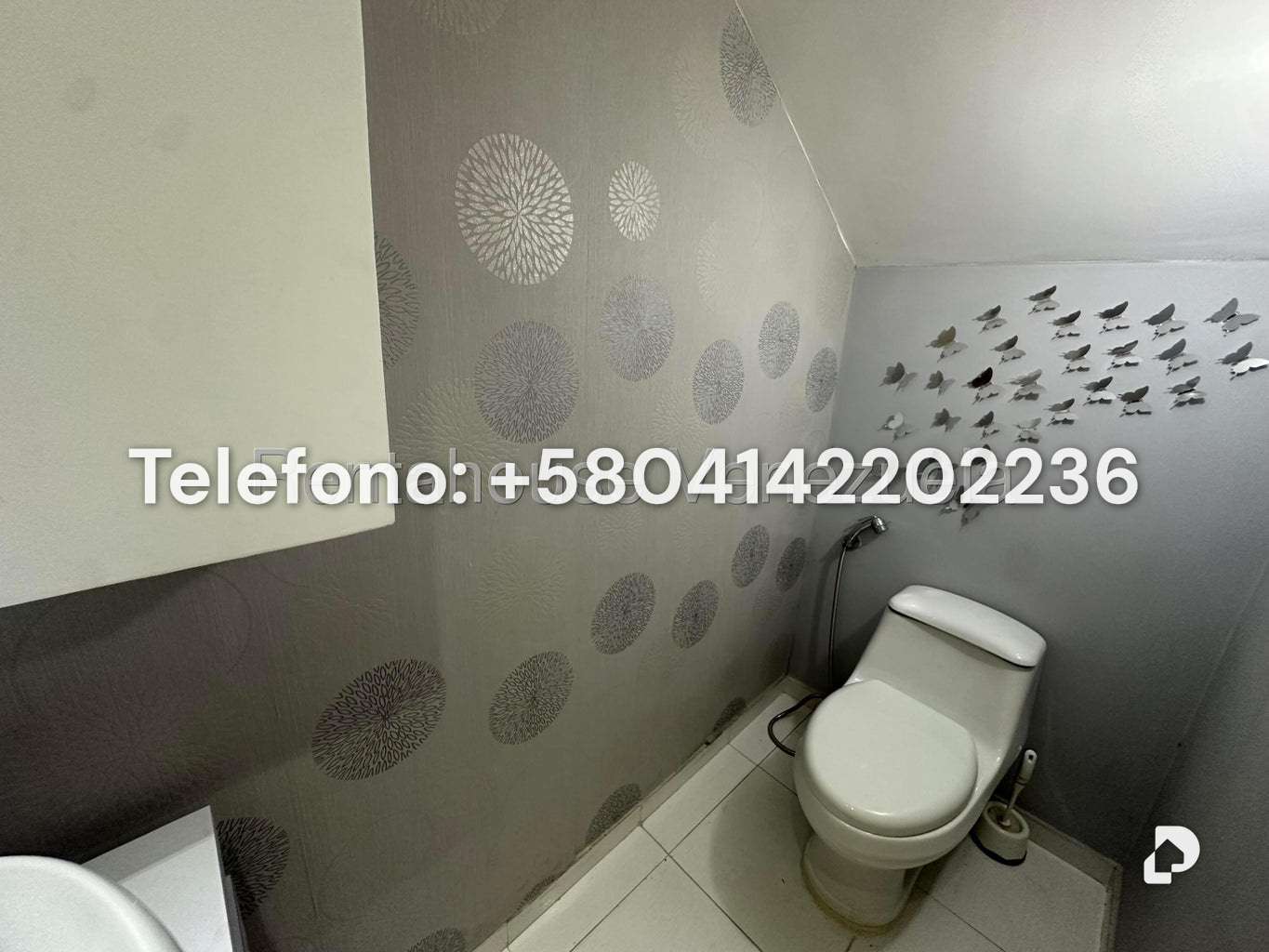 Casa en Lomas de La Lagunita, Caracas – 48
