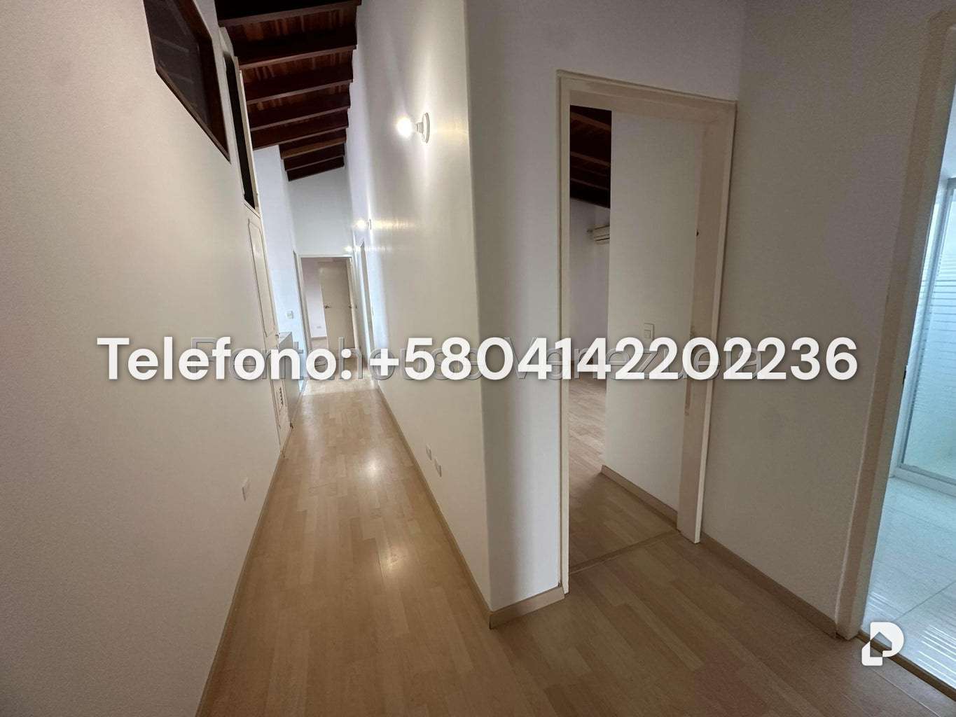 Casa en Lomas de La Lagunita, Caracas – 23