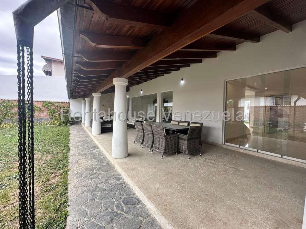 Casa en Lomas de La Lagunita, Caracas