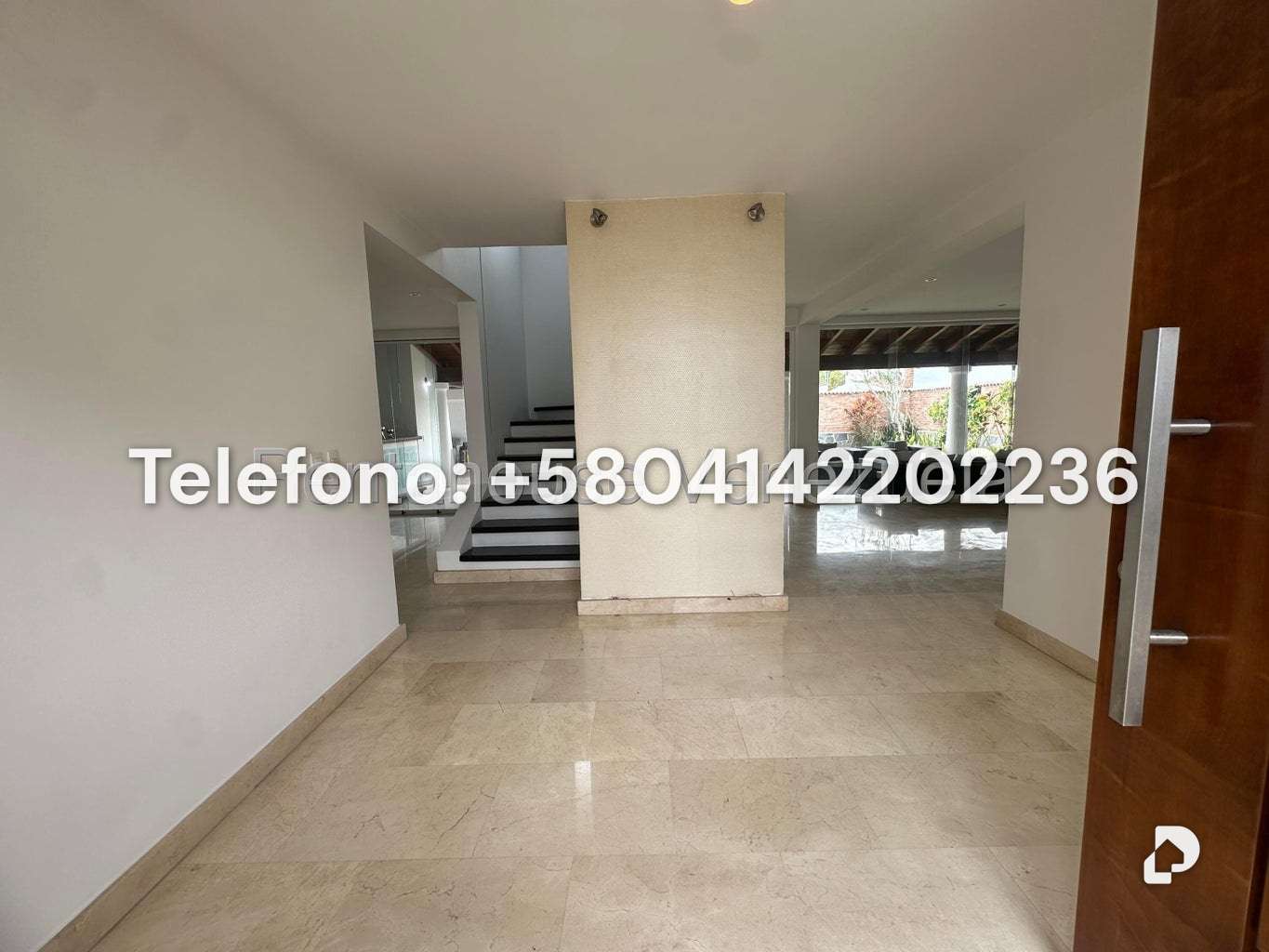 Casa en Lomas de La Lagunita, Caracas – 7