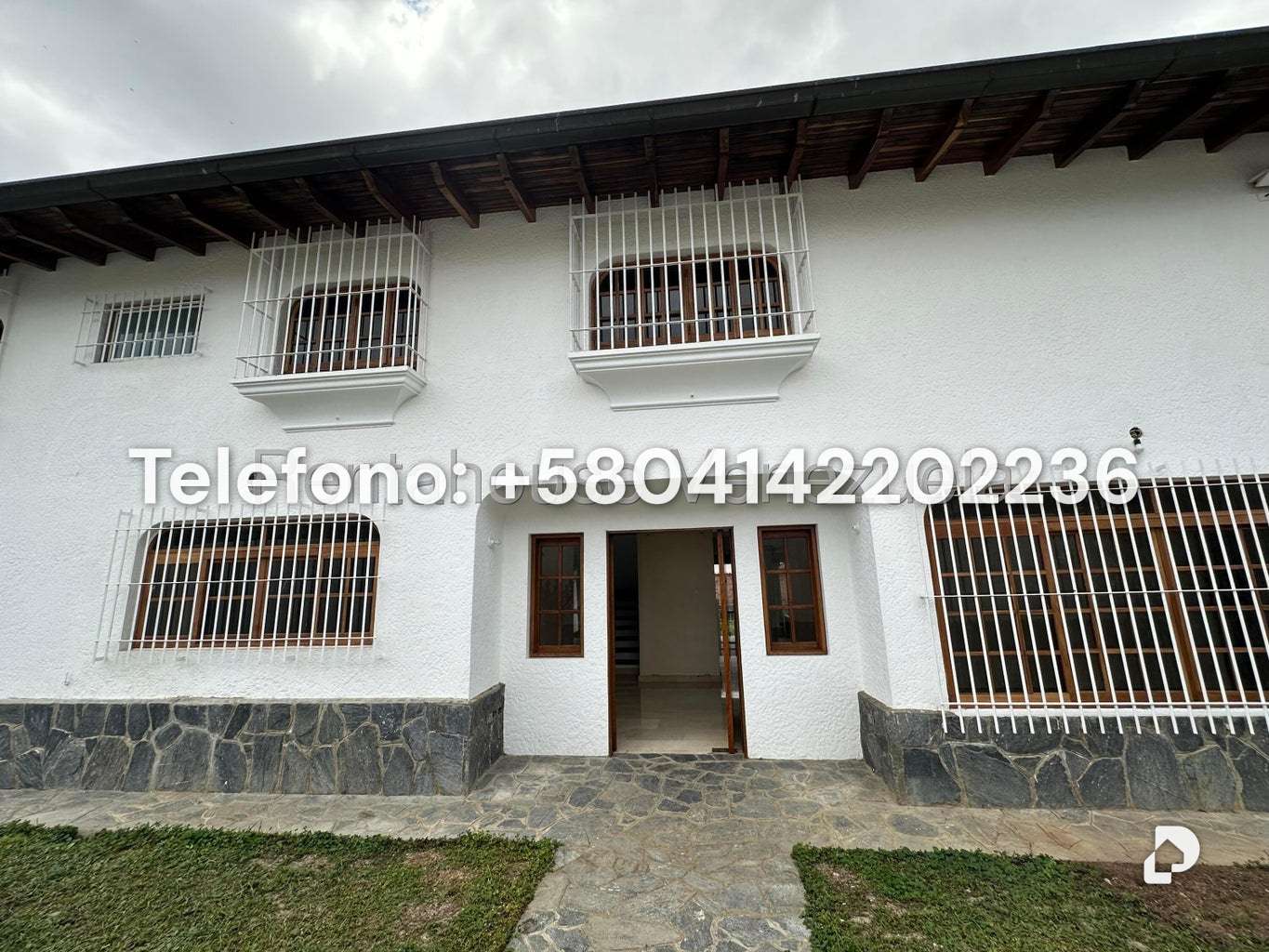 Casa en Lomas de La Lagunita, Caracas – 2
