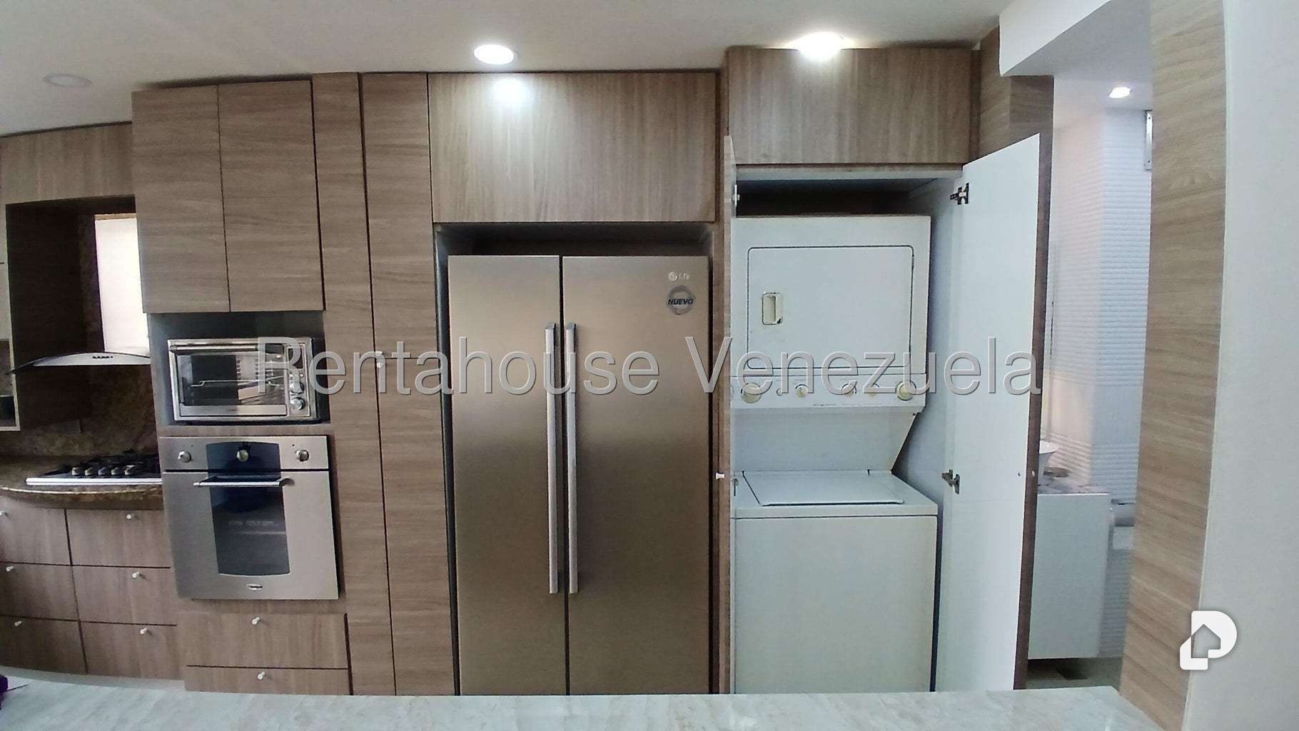 Apartamento en Las Esmeraldas, Caracas – 35