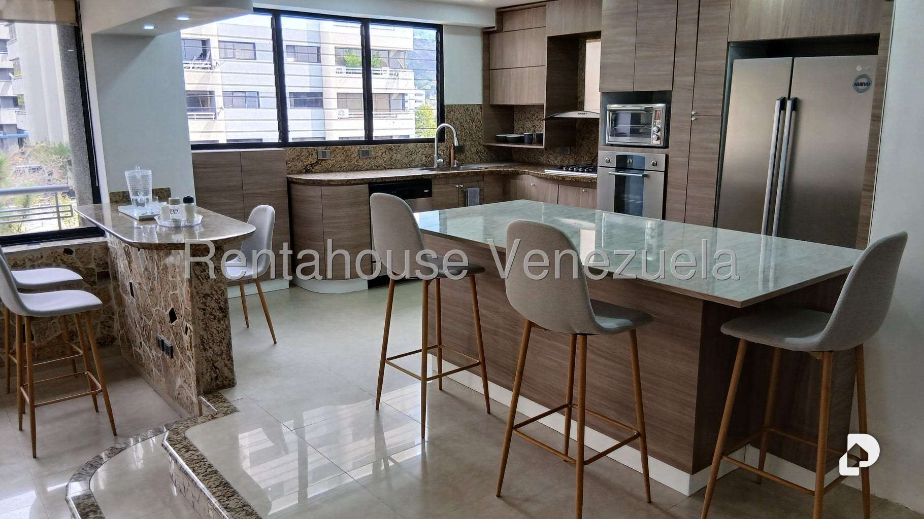 Apartamento en Las Esmeraldas, Caracas – 22