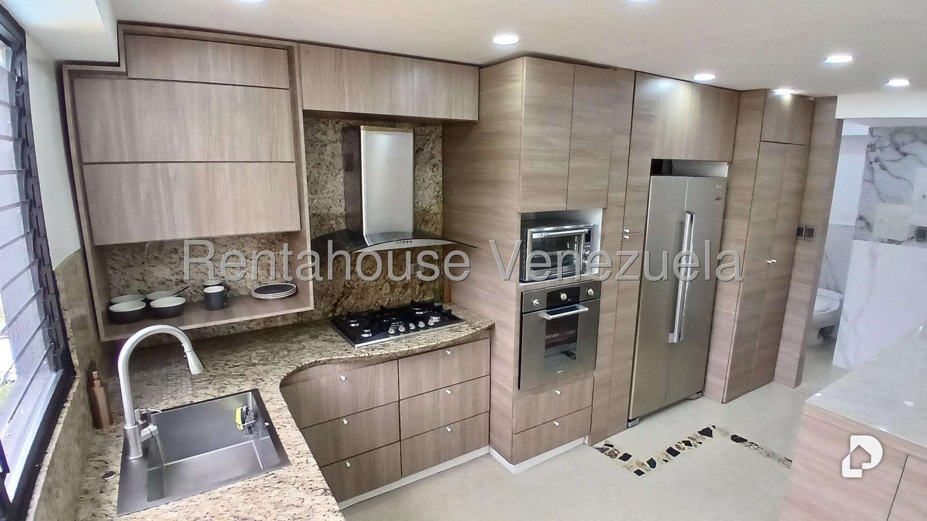 Apartamento en Las Esmeraldas, Caracas – 30
