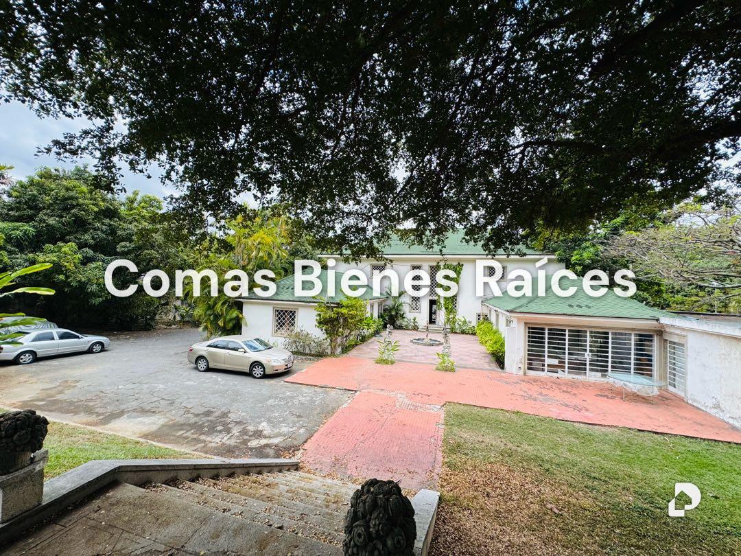 Terreno en Country Club, Caracas – 4