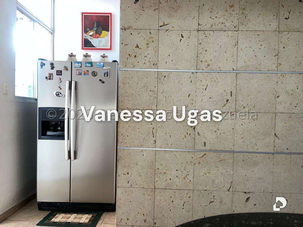 Casa en San Román, Caracas – 23