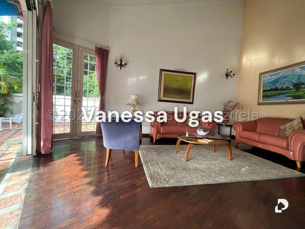 Casa en San Román, Caracas – 26