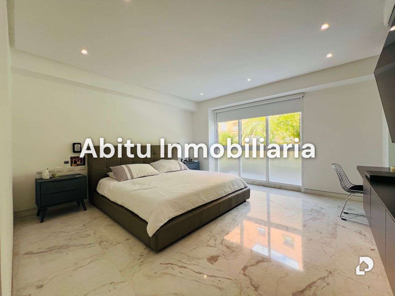 Apartment in Campo Alegre, Caracas – 28