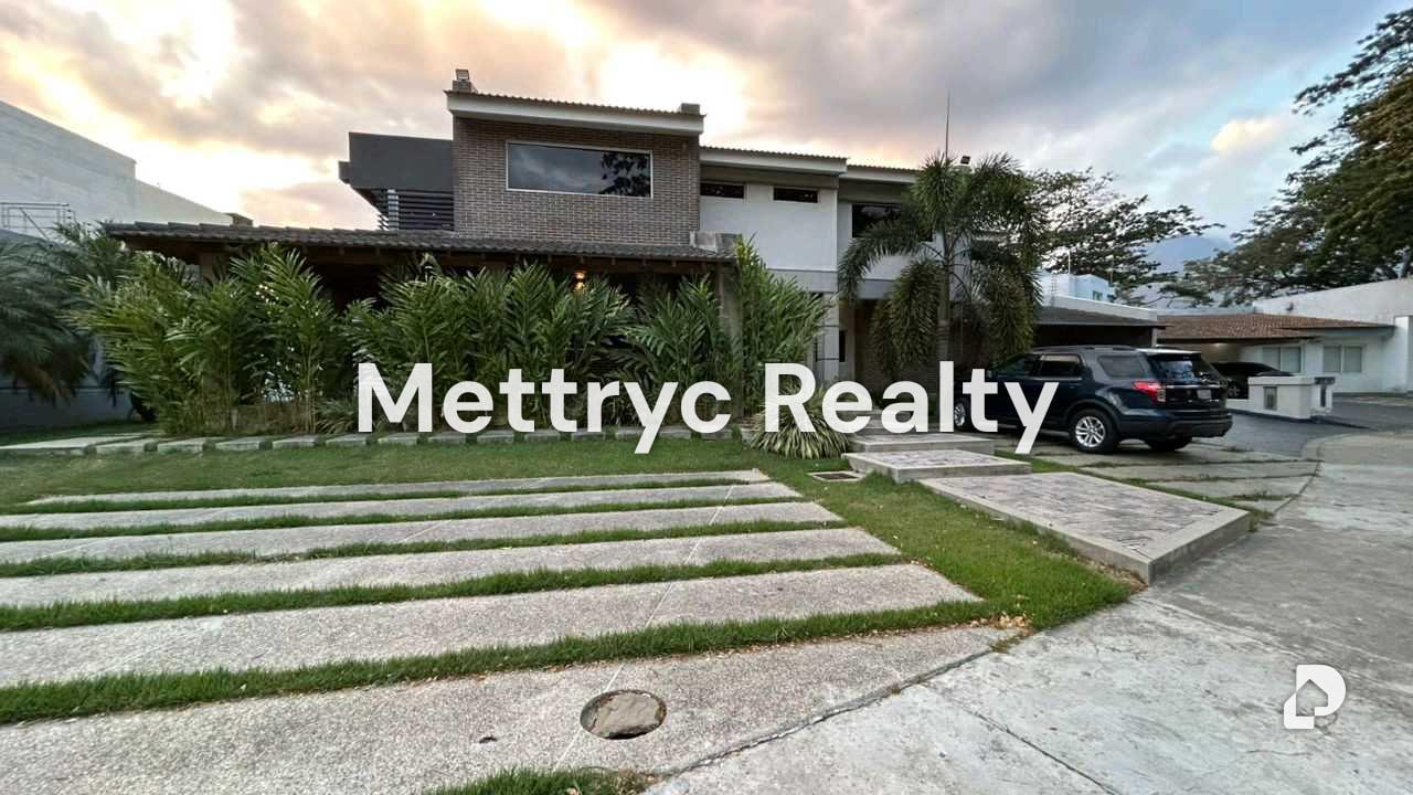 House in Villas San Diego Country Club, Valencia – 1