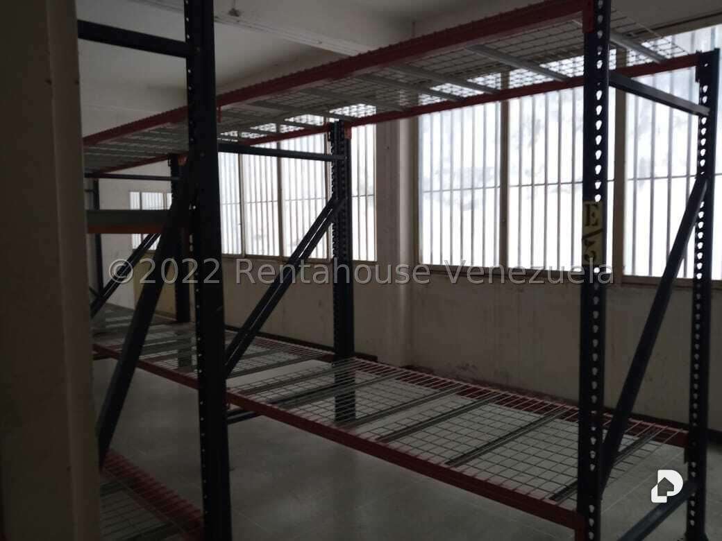 Local comercial en Parroquia La Candelaria, Caracas – 19