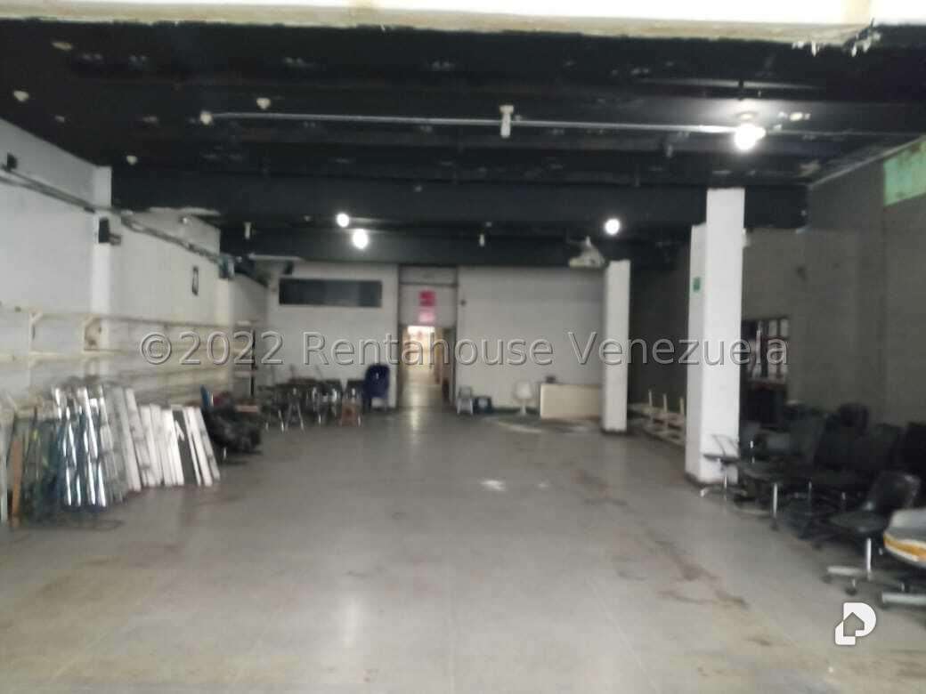 Local comercial en Parroquia La Candelaria, Caracas – 9