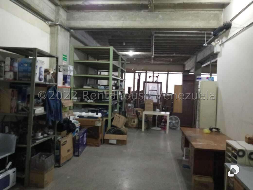 Local comercial en Parroquia La Candelaria, Caracas – 12