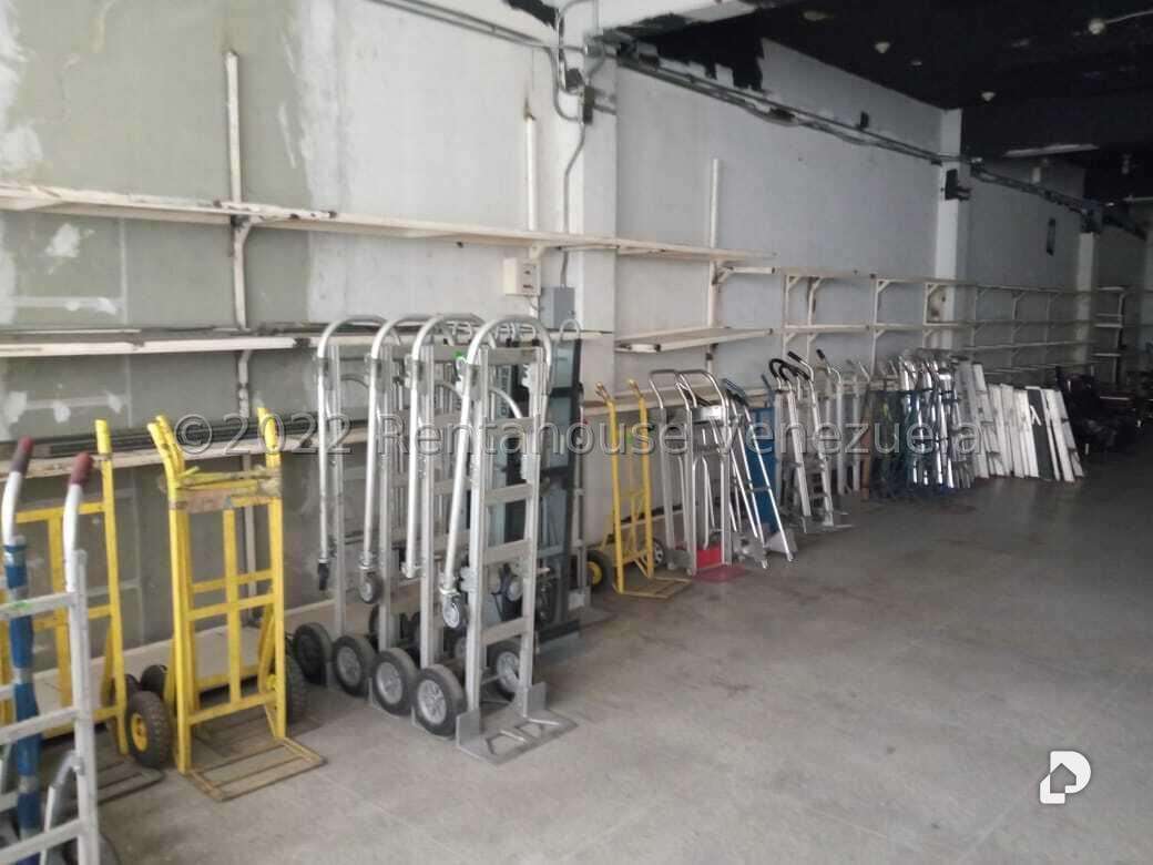 Local comercial en Parroquia La Candelaria, Caracas – 10