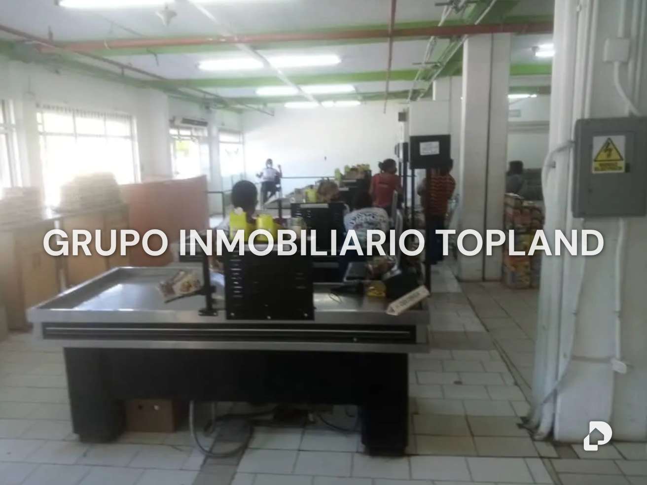 Local comercial en Playa El Agua, La Mira – 3
