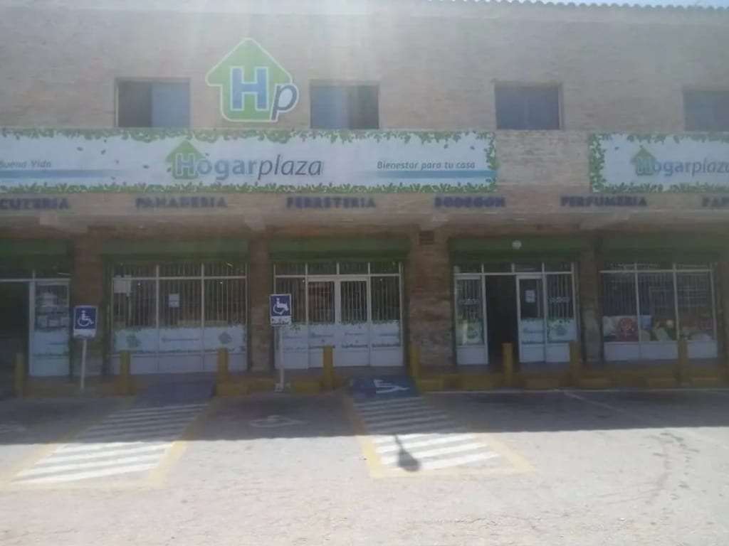 Local comercial en Playa El Agua, La Mira - 1