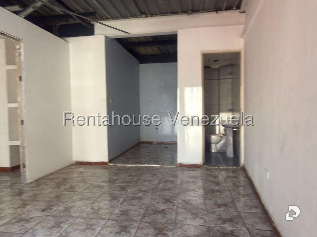 Edificio en La Candelaria, Caracas – 25