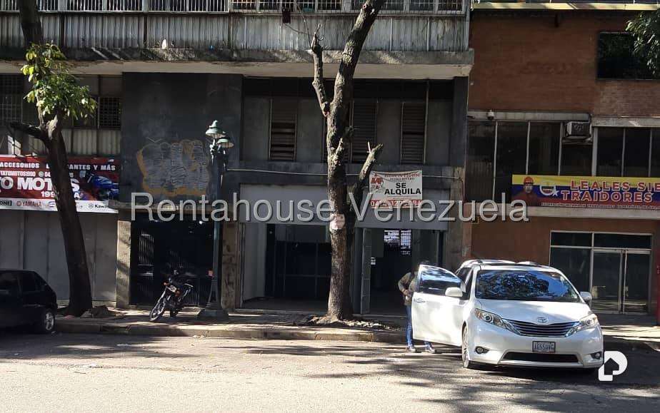 Local comercial en Parroquia La Candelaria, Caracas – 2