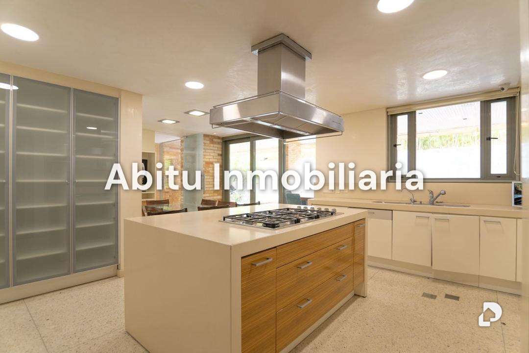 Casa en Los Campitos, Caracas – 18