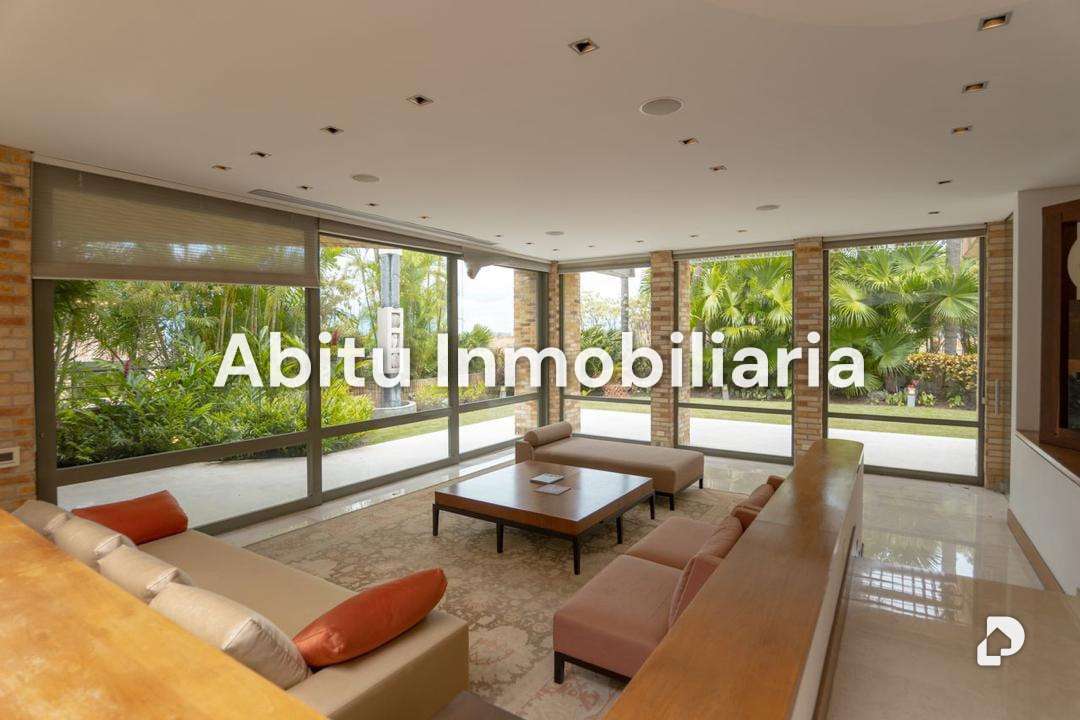 Casa en Los Campitos, Caracas – 12