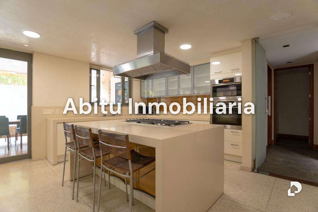 Casa en Los Campitos, Caracas – 17