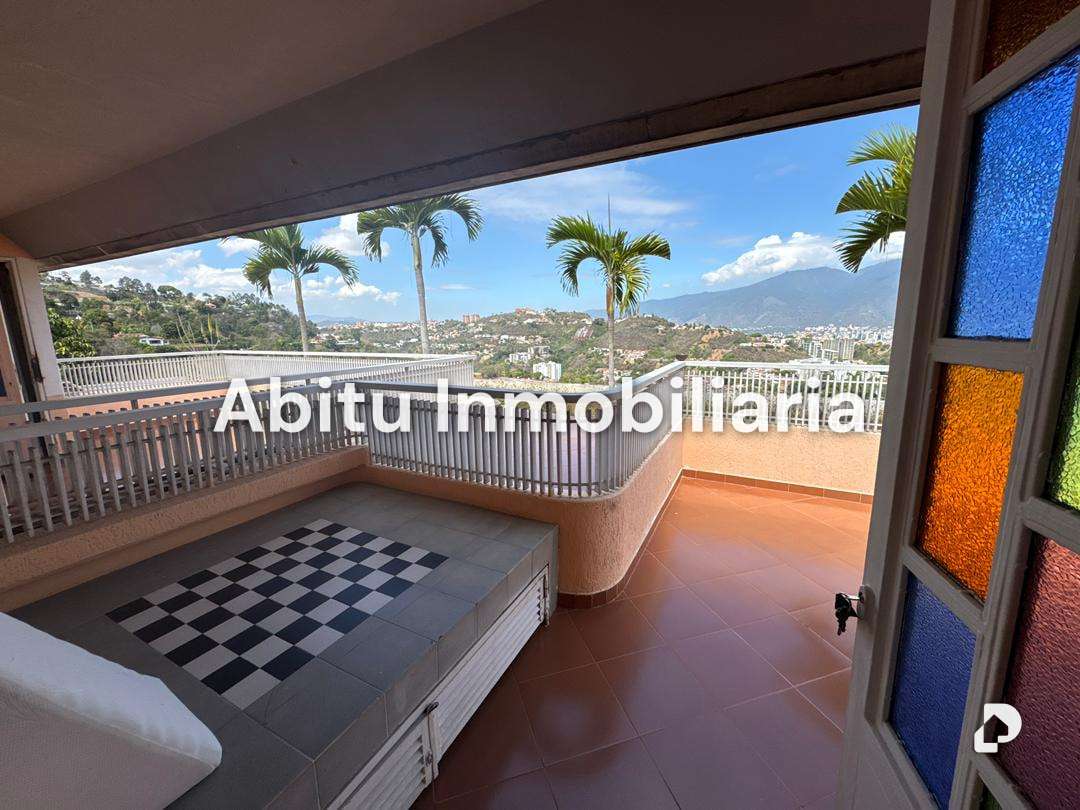 Casa en Cerro Verde, Caracas – 13