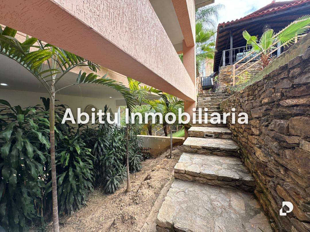 Casa en Cerro Verde, Caracas – 15