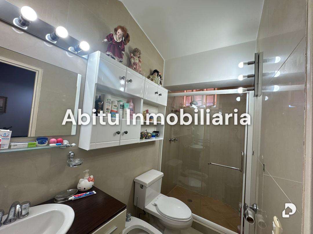 Casa en Cerro Verde, Caracas – 34