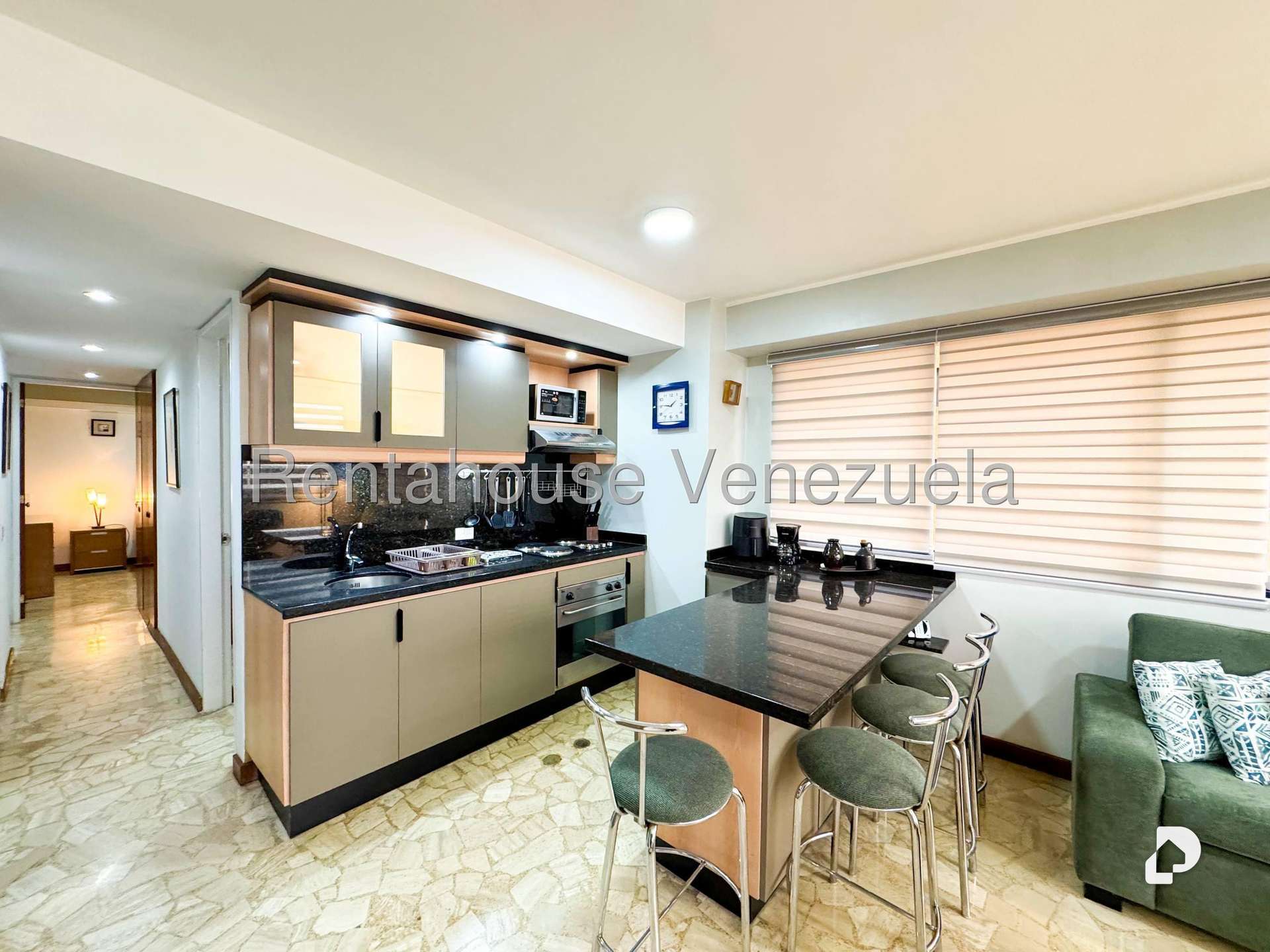 Apartamento en El Rosal, Caracas – 15