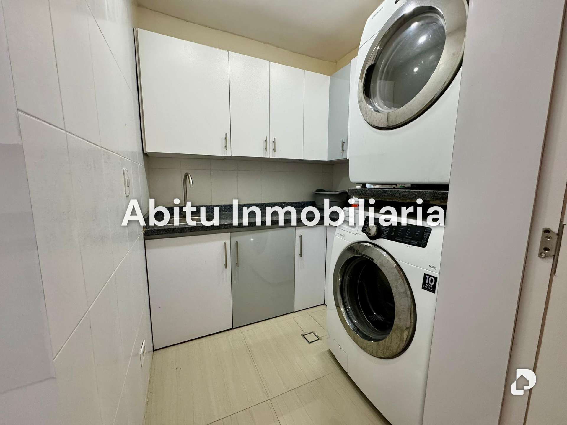 Apartamento en La Lagunita, Caracas – 27