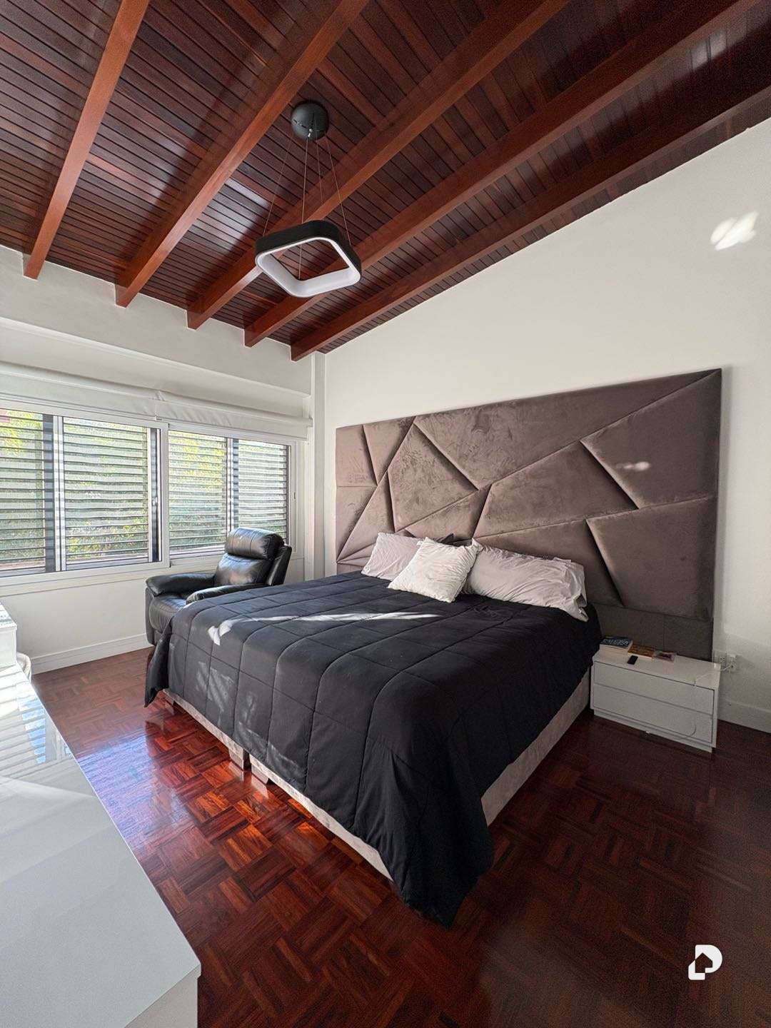 House in La Tahona, Caracas – 14