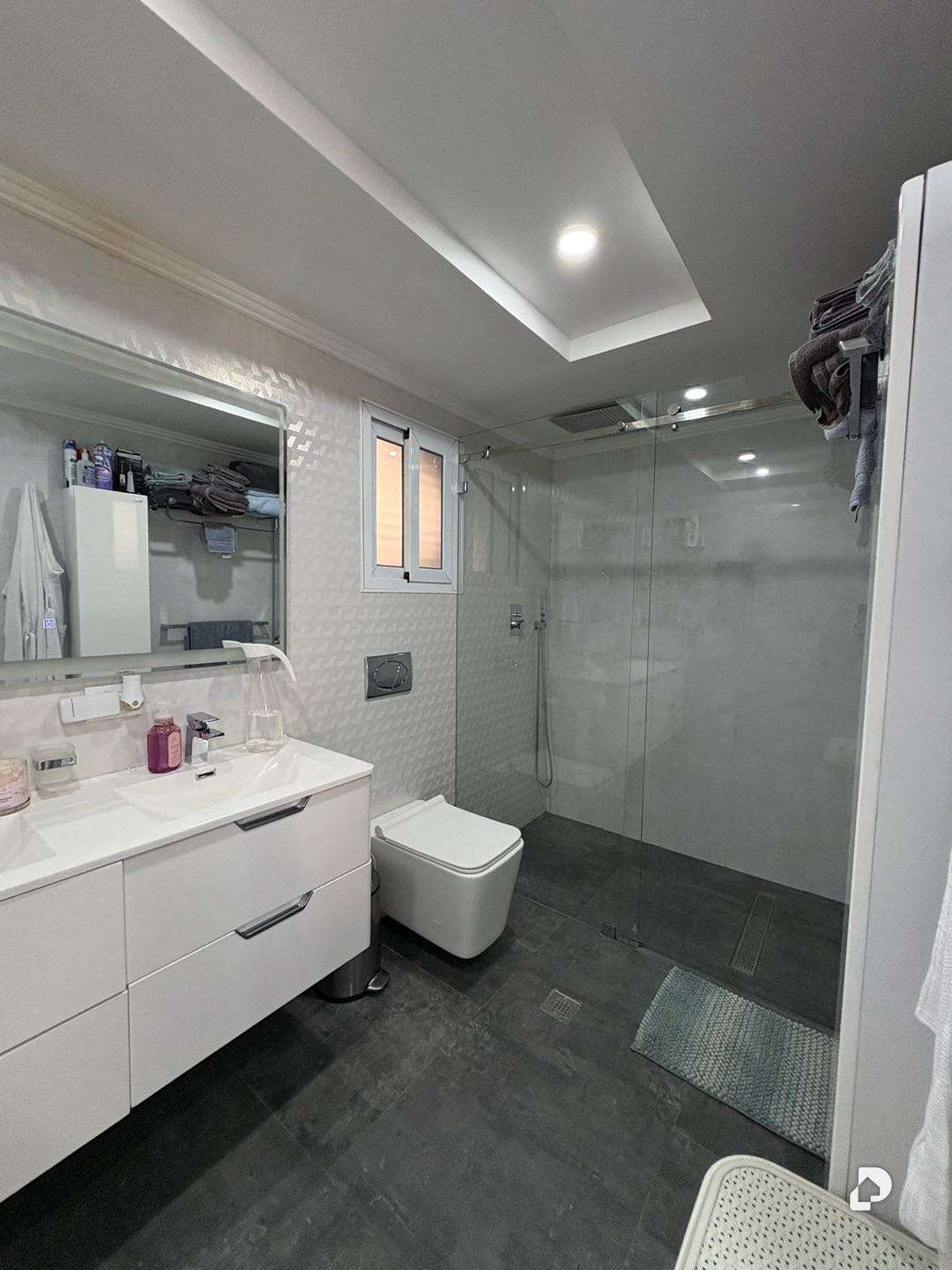 House in La Tahona, Caracas – 16