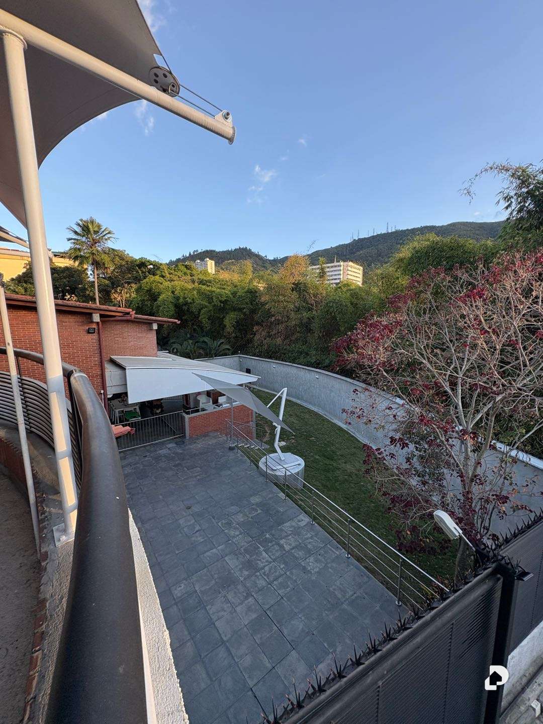 House in La Tahona, Caracas – 3