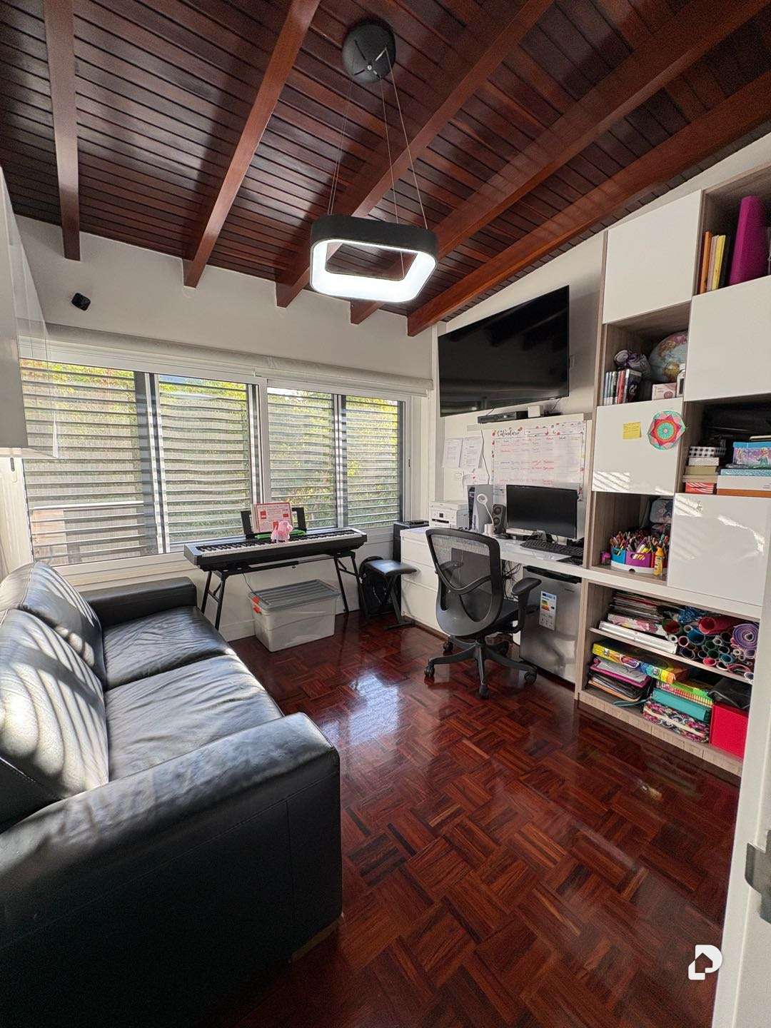 House in La Tahona, Caracas – 18