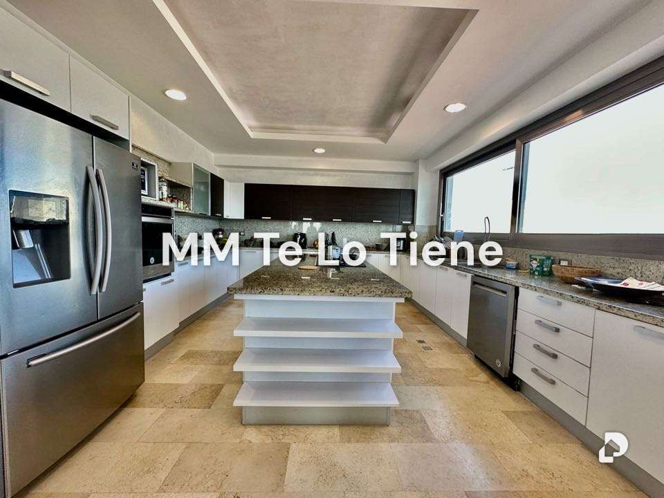 Casa en Alto Hatillo, Caracas – 10