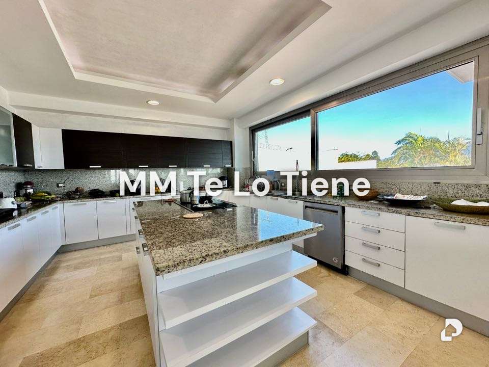 Casa en Alto Hatillo, Caracas – 11