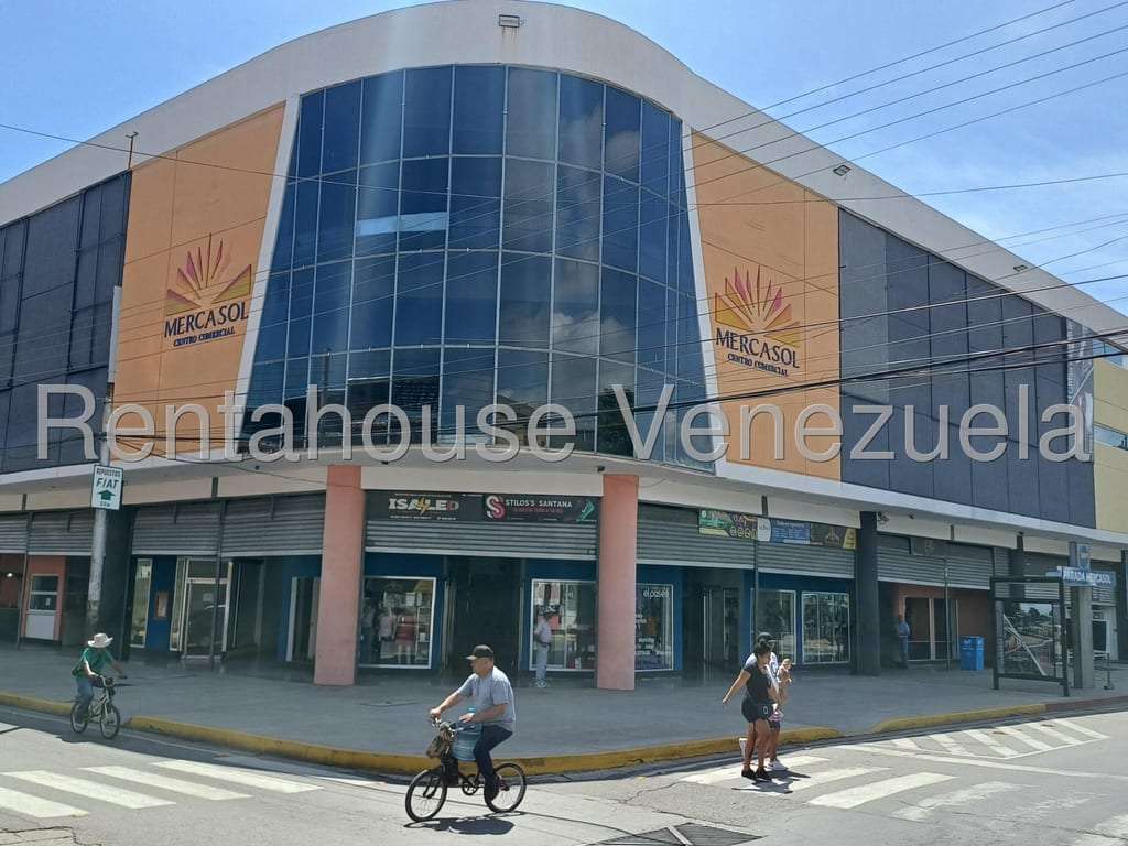 Local comercial en Centro, Guacara - 1