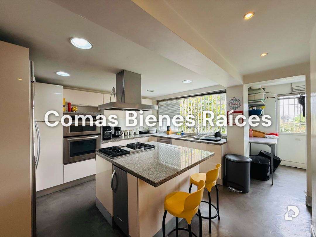 Apartment in Country Club, Caracas – 7