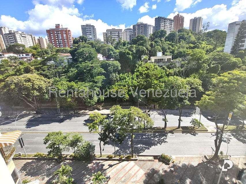 Apartamento en El Cafetal, Caracas – 12